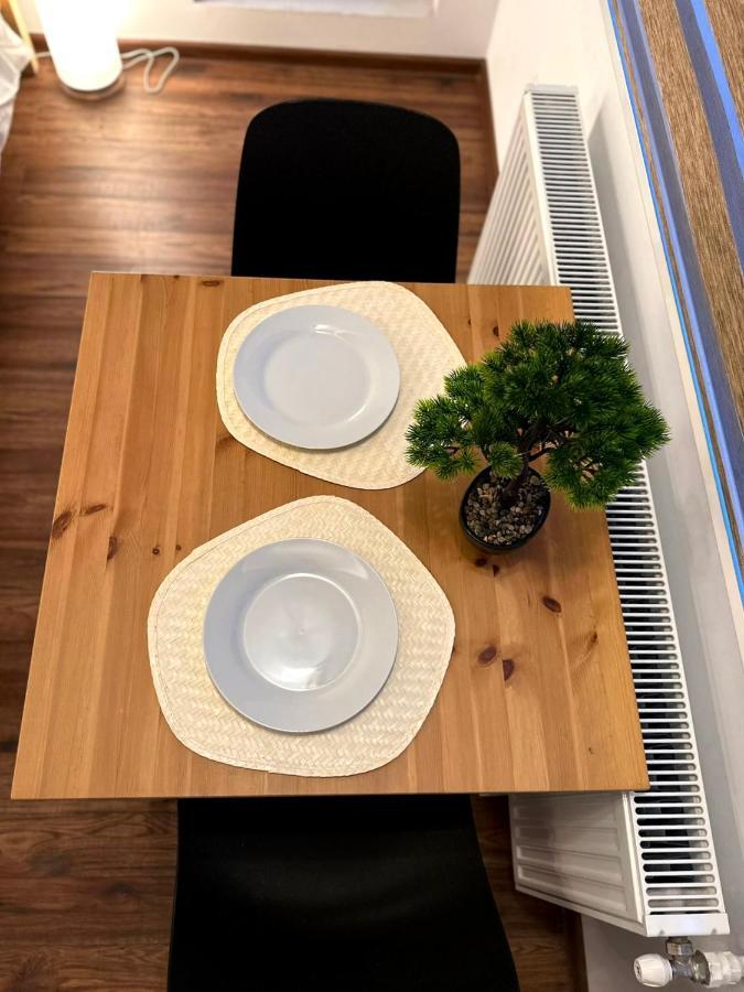 Cozy Apartment With Self Check-In Near Promenada Mall And Verdi Park Bucareste Exterior foto