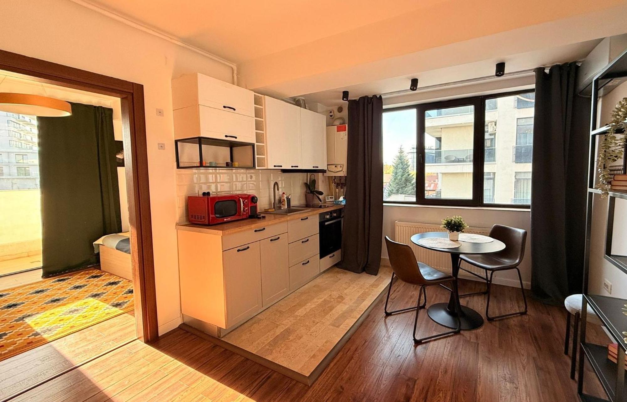 Cozy Apartment With Self Check-In Near Promenada Mall And Verdi Park Bucareste Exterior foto