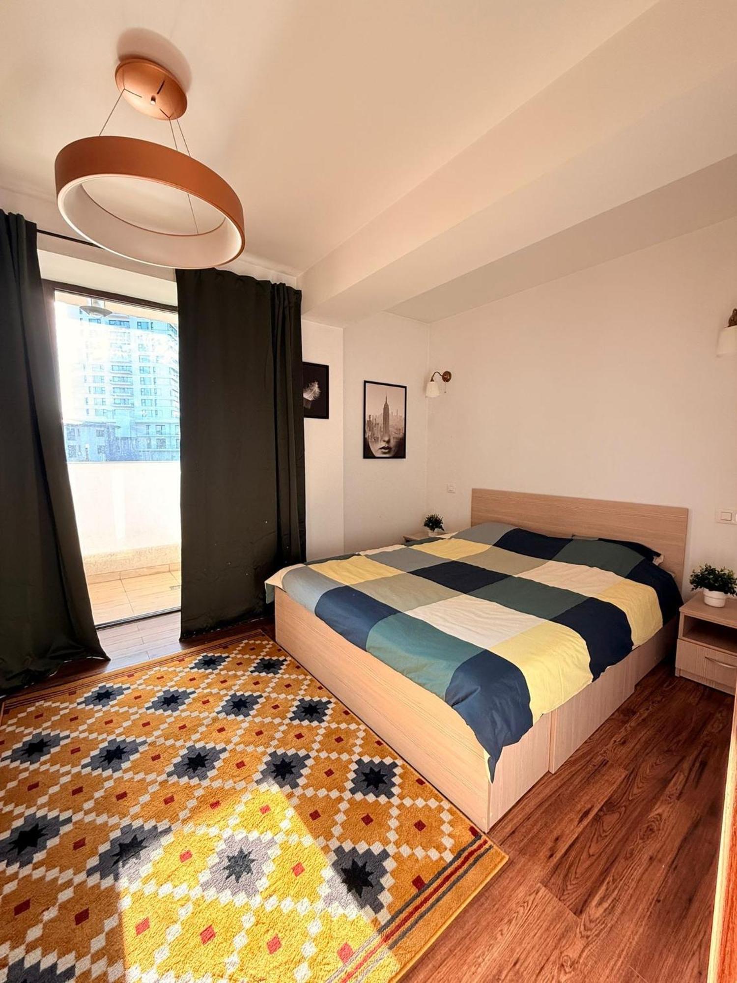 Cozy Apartment With Self Check-In Near Promenada Mall And Verdi Park Bucareste Exterior foto